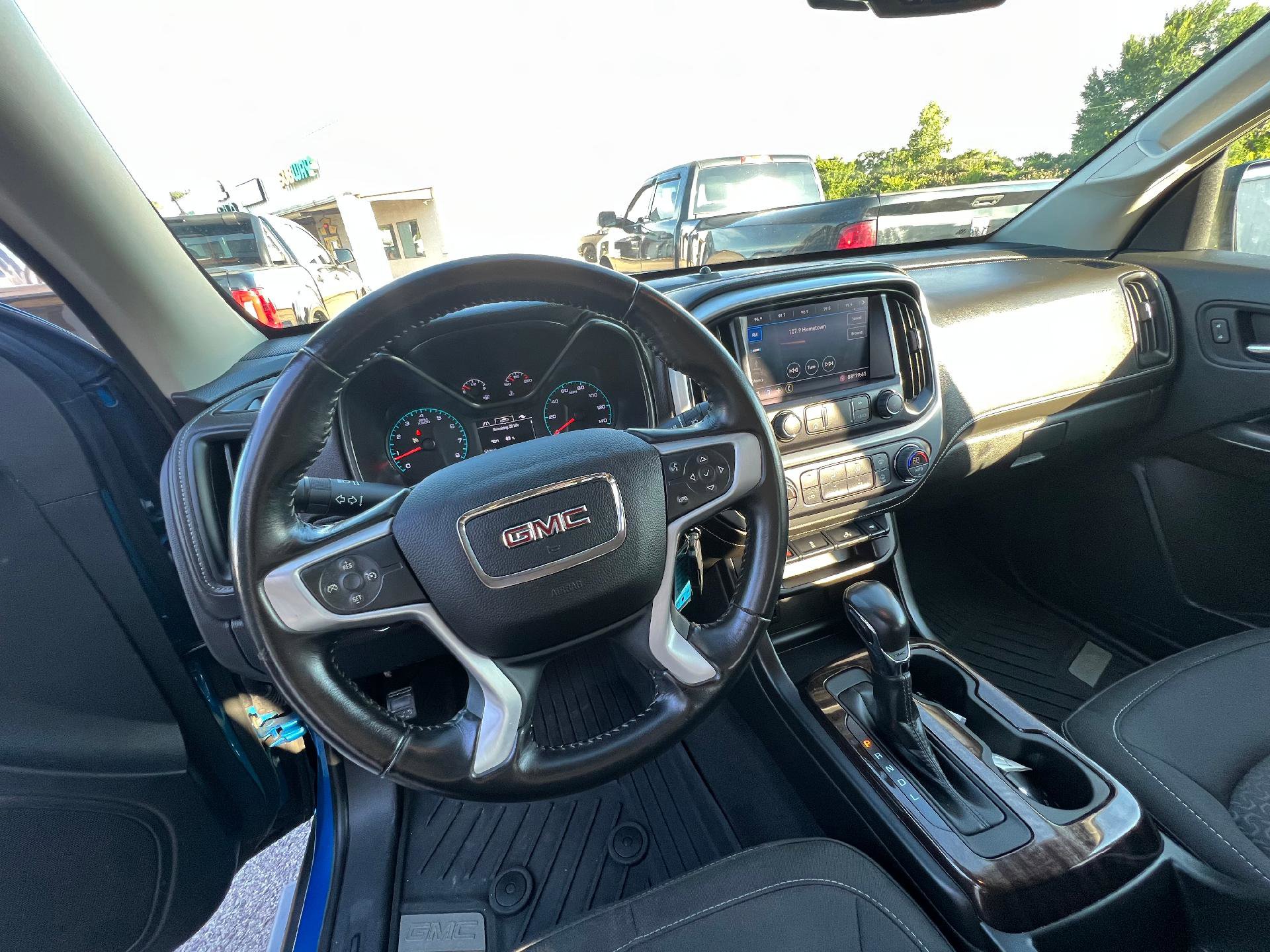 Used 2022 GMC Canyon Elevation image 10