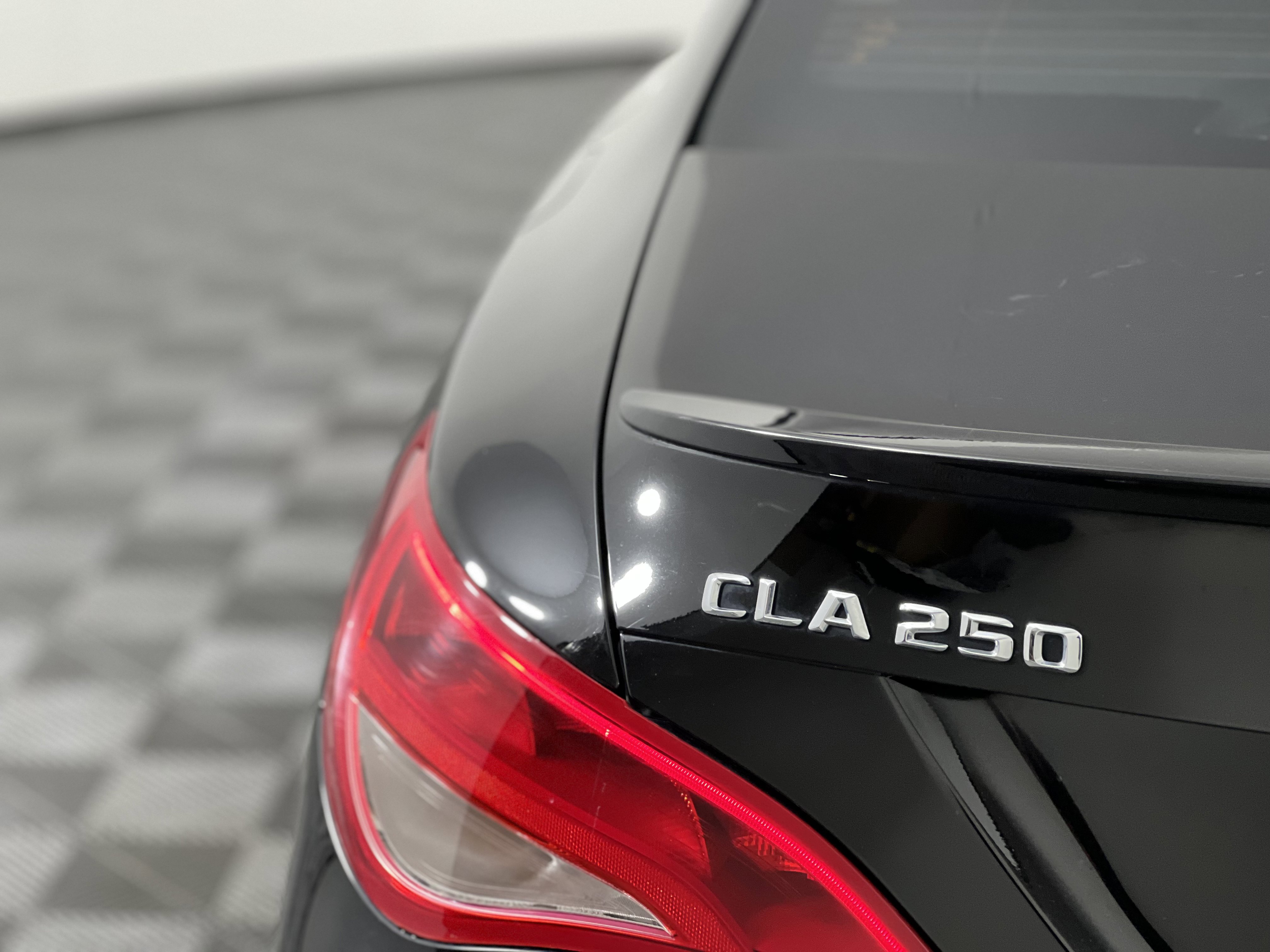 Certified 2015 Mercedes-Benz CLA 250 4MATIC image 12