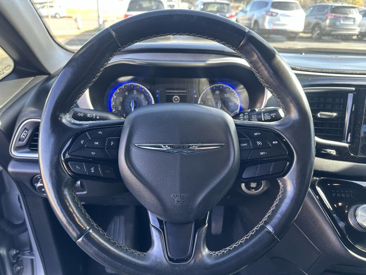 Used 2019 Chrysler Pacifica Touring-L w/ Premium Audio Group image 21