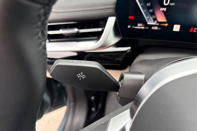 Used 2025 BMW X1 xDrive28i w/ Convenience Package image 17