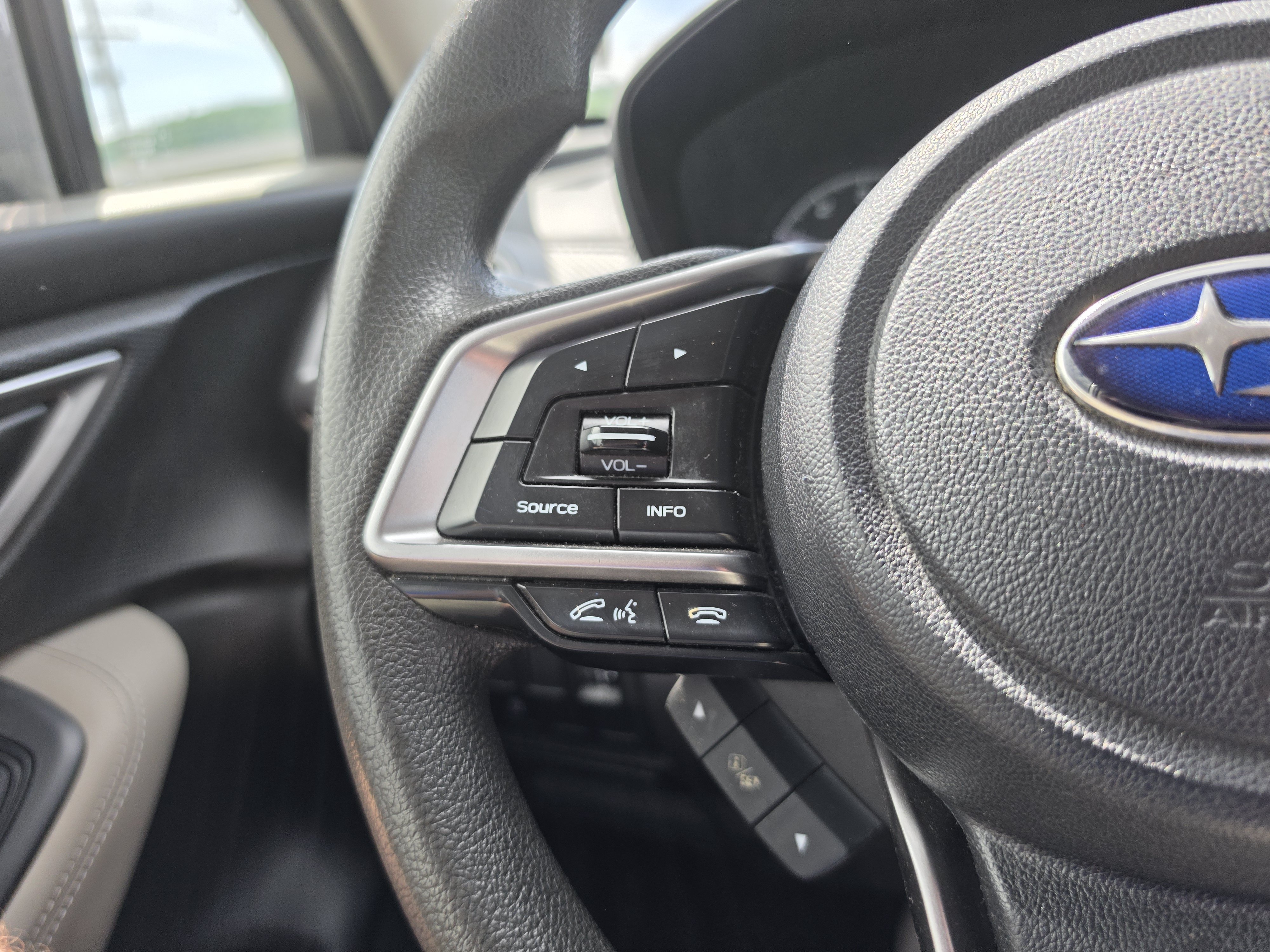 Used 2020 Subaru Forester AWD/4WD image 18