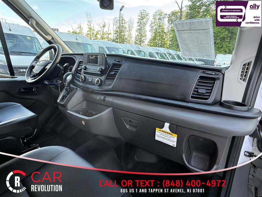 Used 2025 Ford Transit 250 148 High Roof AWD image 30