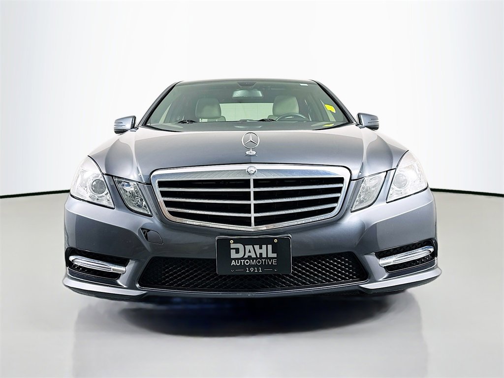 Used 2013 Mercedes-Benz E 350 Sedan image 2