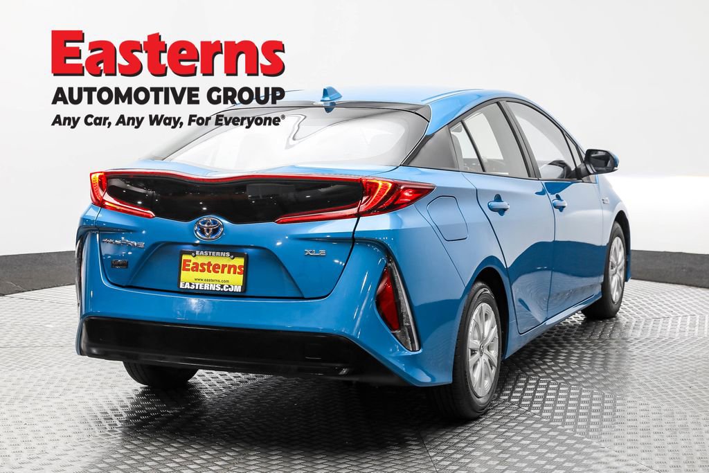 Used 2021 Toyota Prius Prime XLE w/ Carpet Mat Package (TMS) image 5