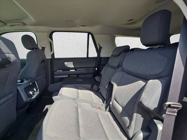 New 2026 Ford Expedition Active RWD image 15