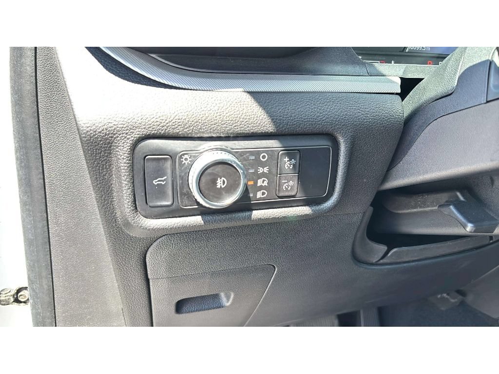 Used 2023 Ford Explorer XLT w/ Equipment Group 202A AWD/4WD image 22