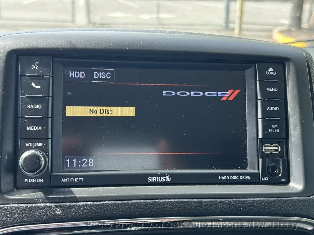 Used 2019 Dodge Grand Caravan SE w/ UConnect Hands-Free Group FWD image 32