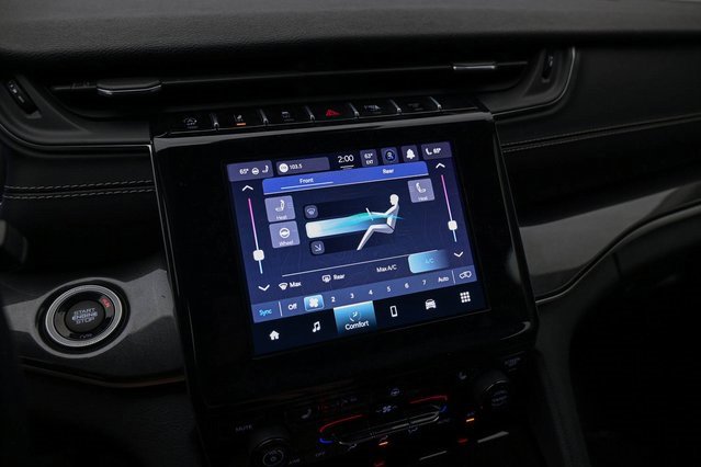 Used 2022 Jeep Grand Cherokee L Laredo w/ Luxury Tech Group I image 32