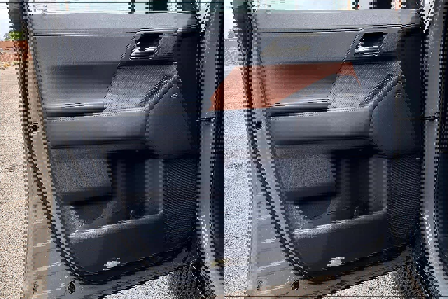 Certified 2024 Lexus GX 550 w/ Accessory Package (2T) image 20