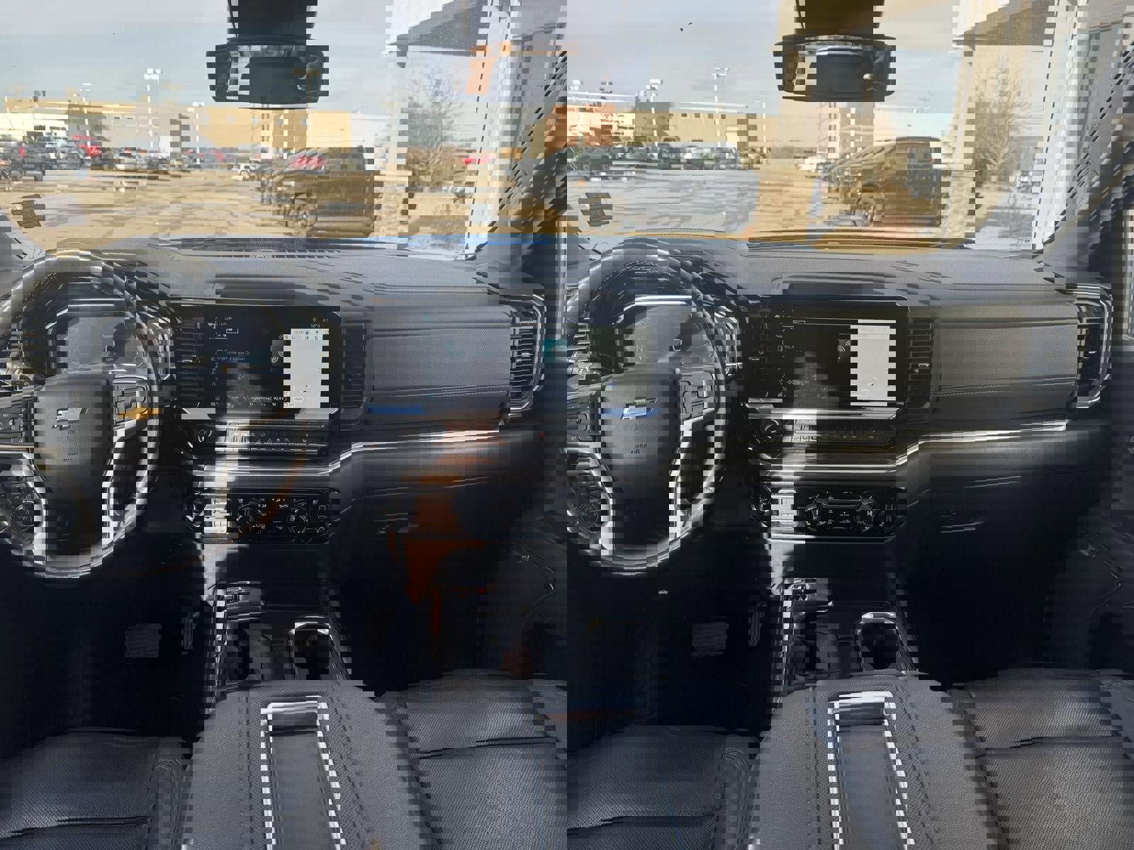 Used 2022 Chevrolet Silverado 1500 LTZ image 12