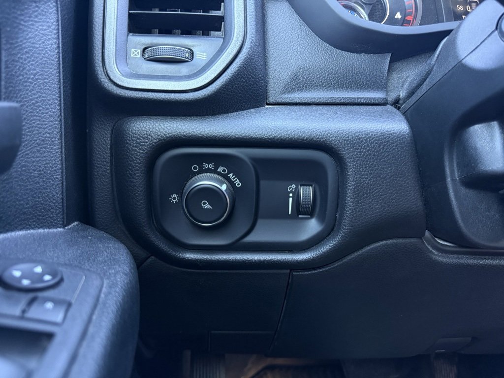 Used 2022 RAM 3500 Tradesman image 13