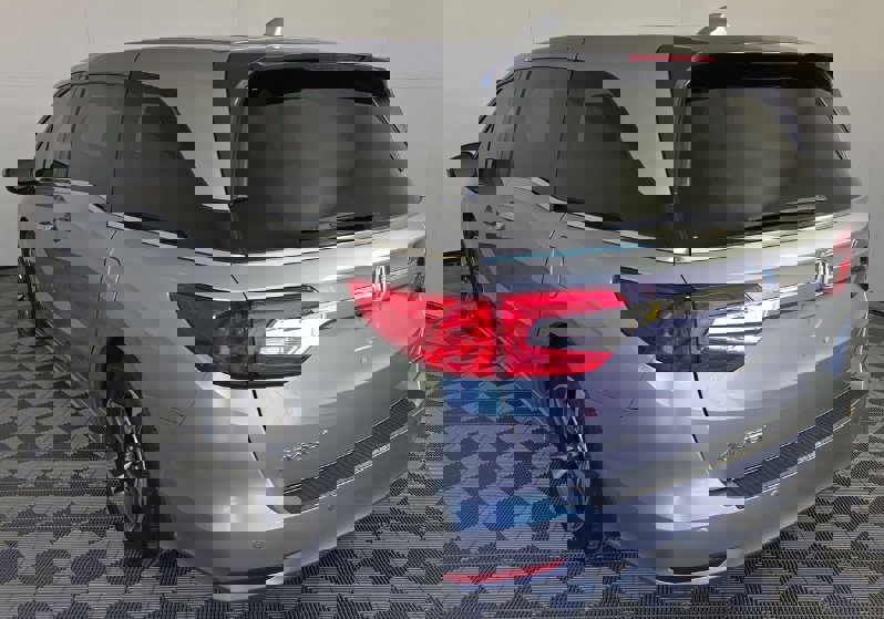 Used 2020 Honda Odyssey Touring image 6