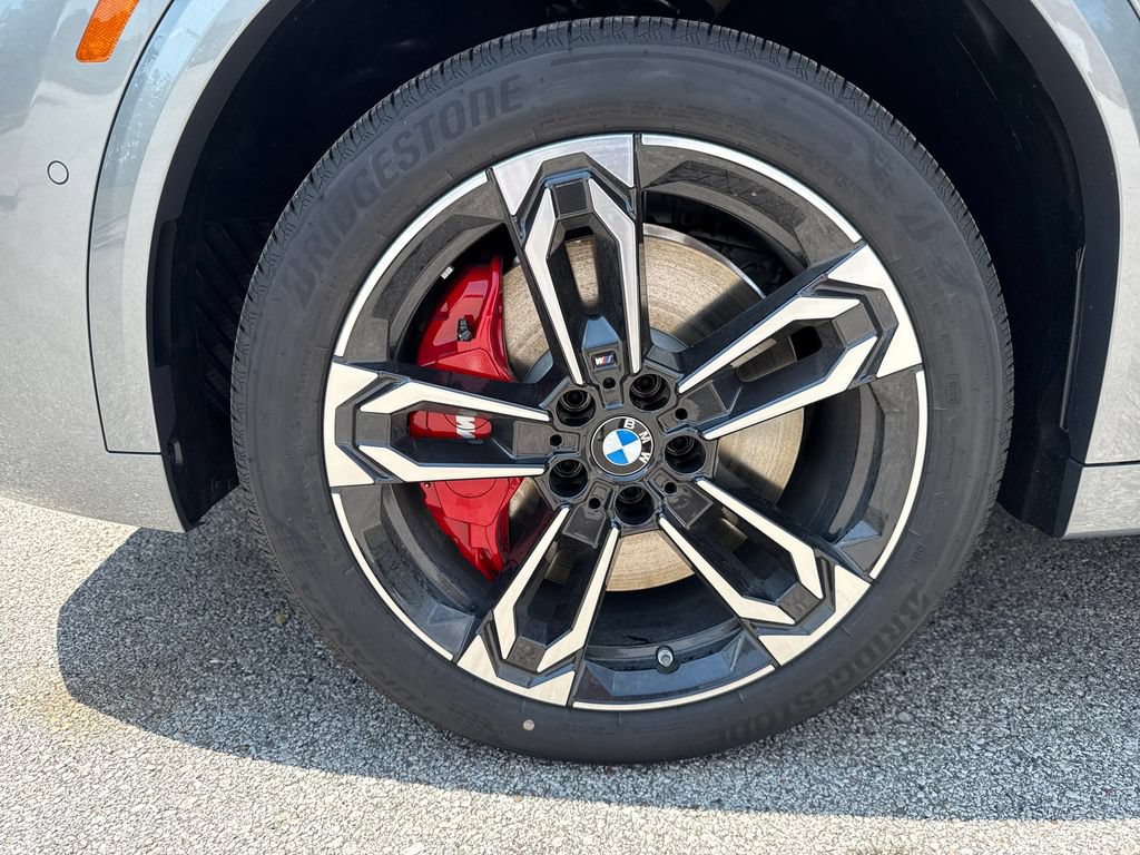New 2026 BMW X2 xDrive28i w/ Technology Package AWD/4WD image 9
