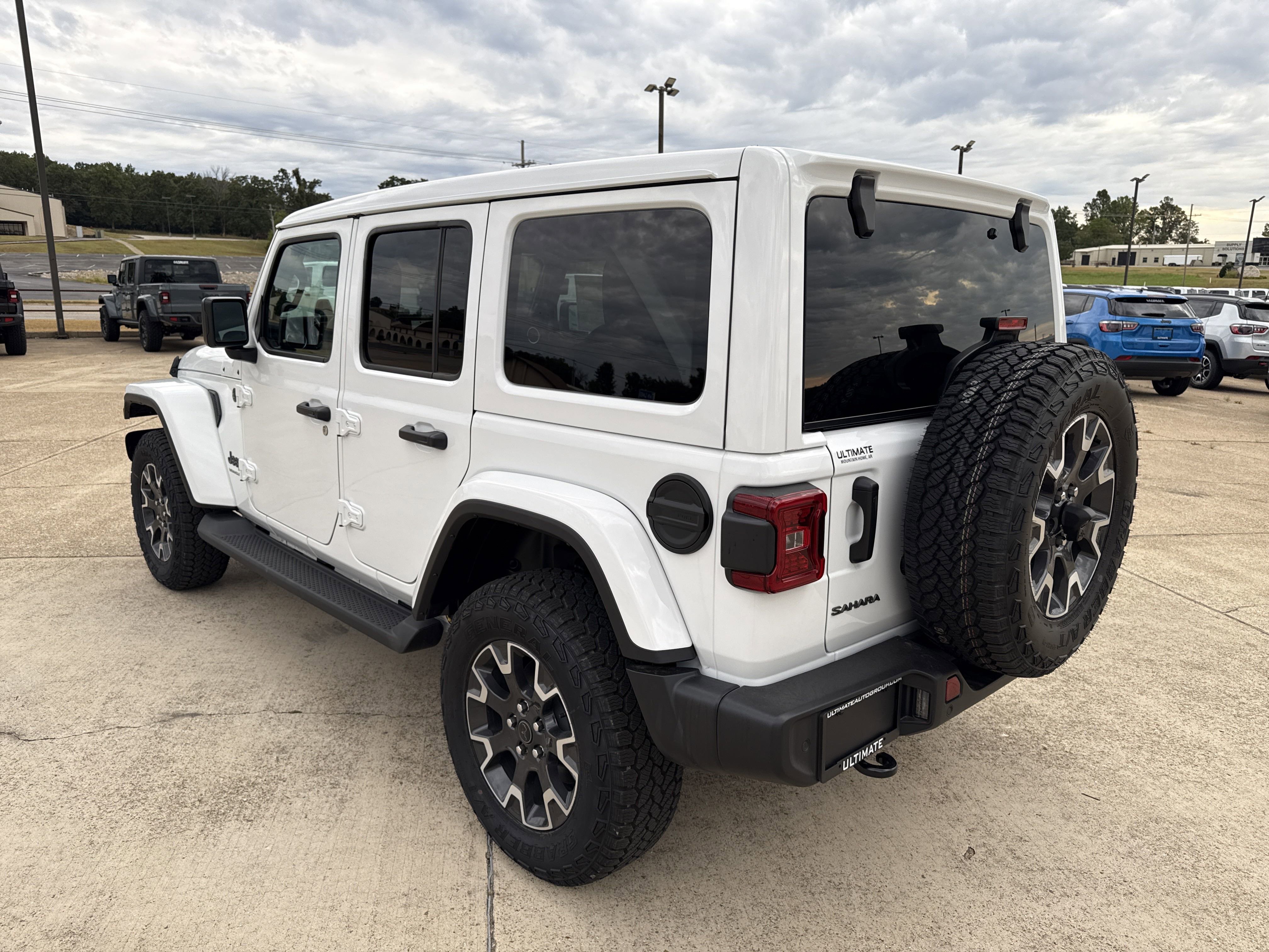 New 2025 Jeep Wrangler Sahara image 5