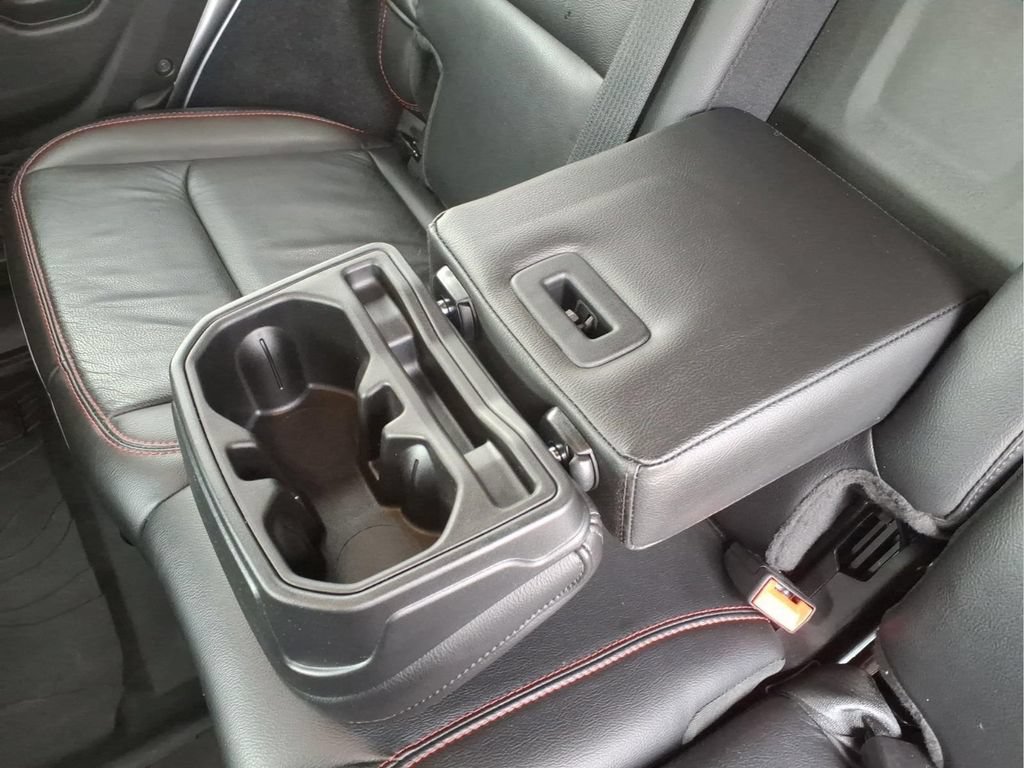 Used 2019 Jeep Wrangler Unlimited Rubicon AWD/4WD image 31