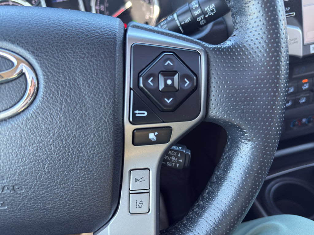 Used 2023 Toyota 4Runner Limited image 19