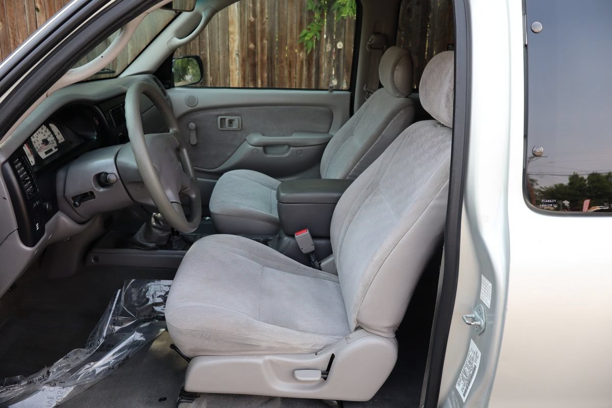 Used 2002 Toyota Tacoma 4x4 Xtracab image 17