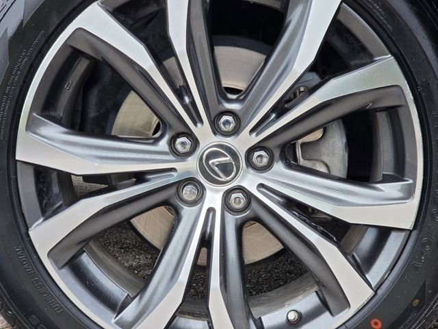 Used 2019 Lexus RX 350L FWD w/ Premium Package image 19