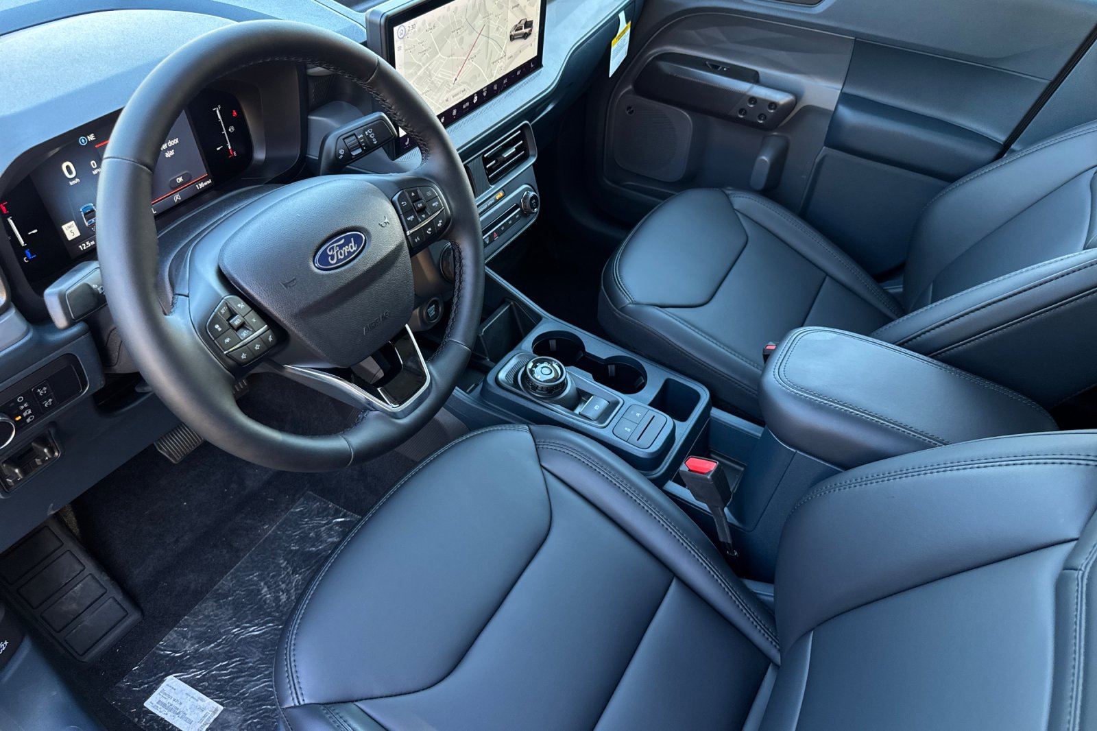 New 2026 Ford Maverick Lariat w/ Black Appearance Package AWD/4WD image 14