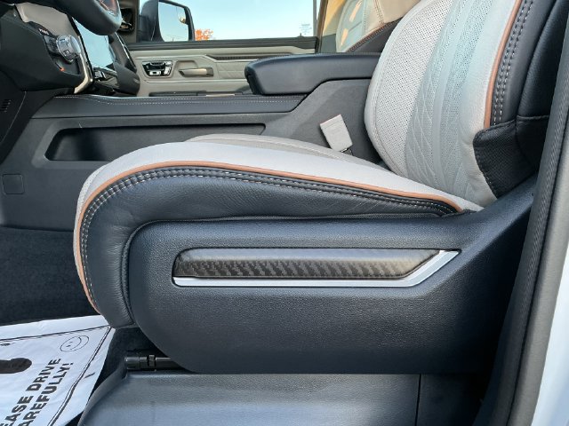 Used 2025 RAM 1500 Tungsten AWD/4WD image 14