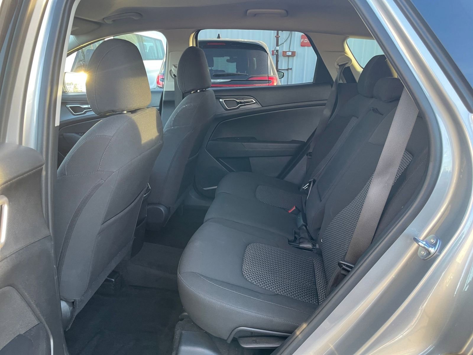 Used 2025 Kia Sportage LX FWD image 24