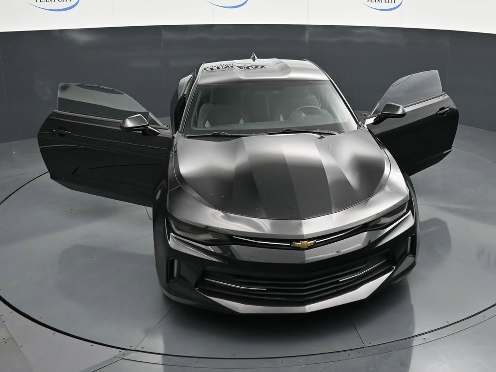 Used 2016 Chevrolet Camaro LT w/ RS Package image 25