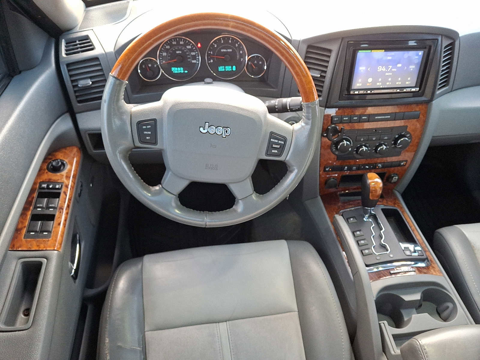 Used 2007 Jeep Grand Cherokee Overland image 11