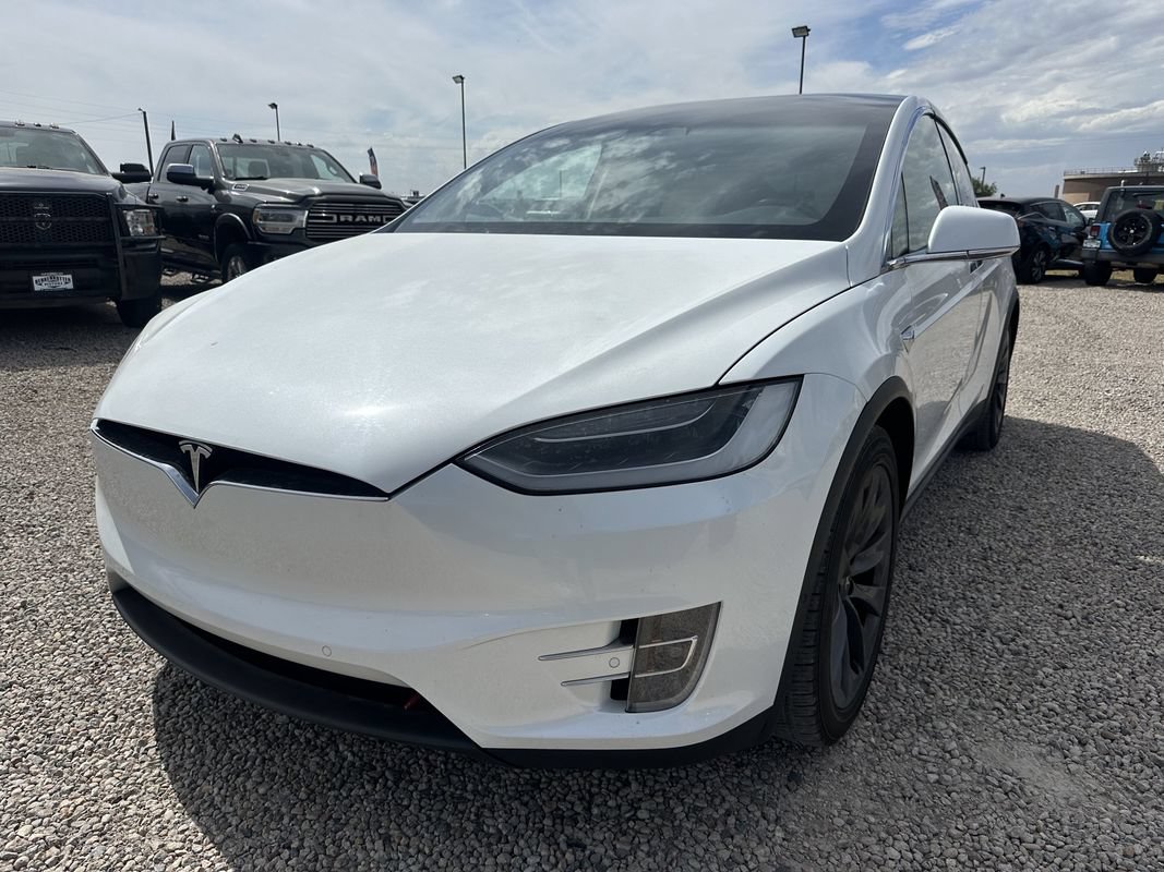 Used 2018 Tesla Model X P100D AWD/4WD image 4