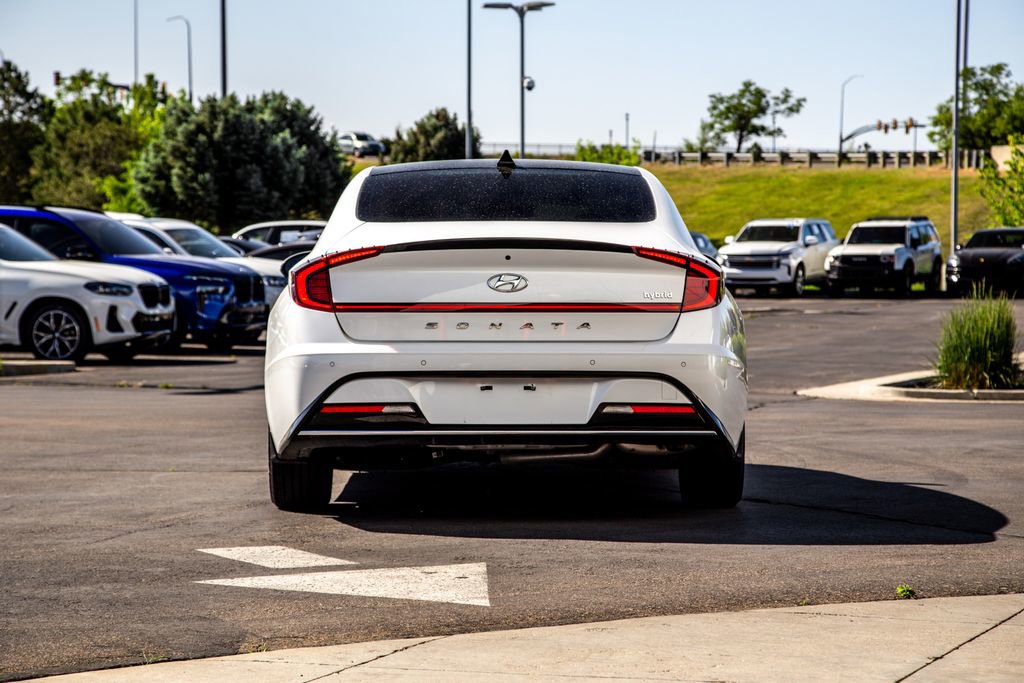 Used 2022 Hyundai Sonata Limited FWD image 4
