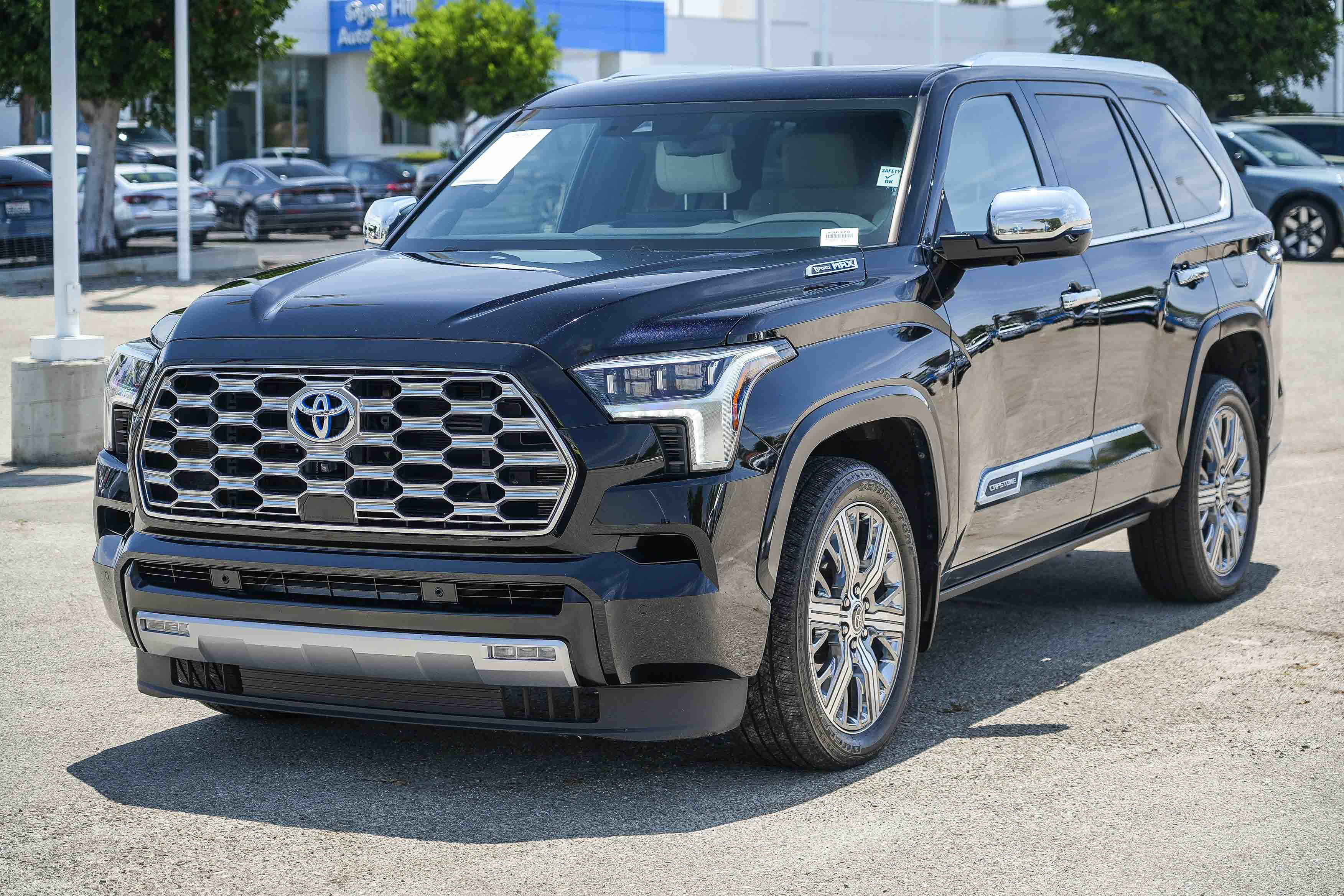 Used 2024 Toyota Sequoia Capstone AWD/4WD image 6