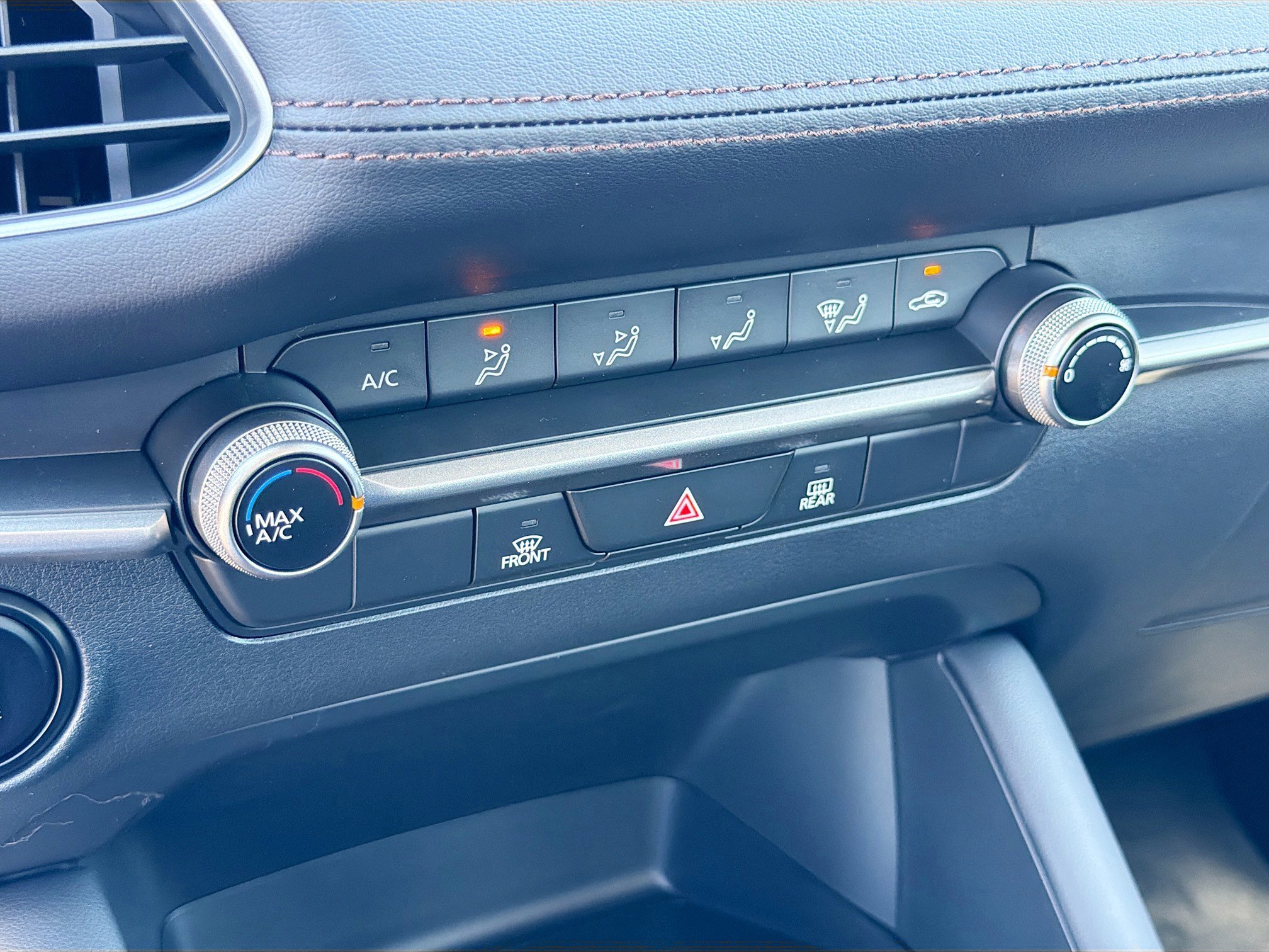 New 2026 MAZDA MAZDA3 s image 31