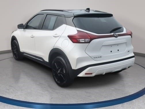 Used 2023 Nissan Kicks SR w/ SR Premium Package image 7
