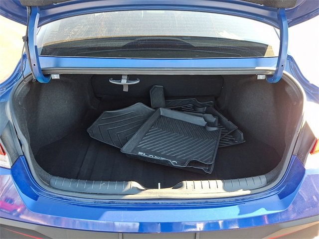 Used 2024 Hyundai Elantra SEL image 29