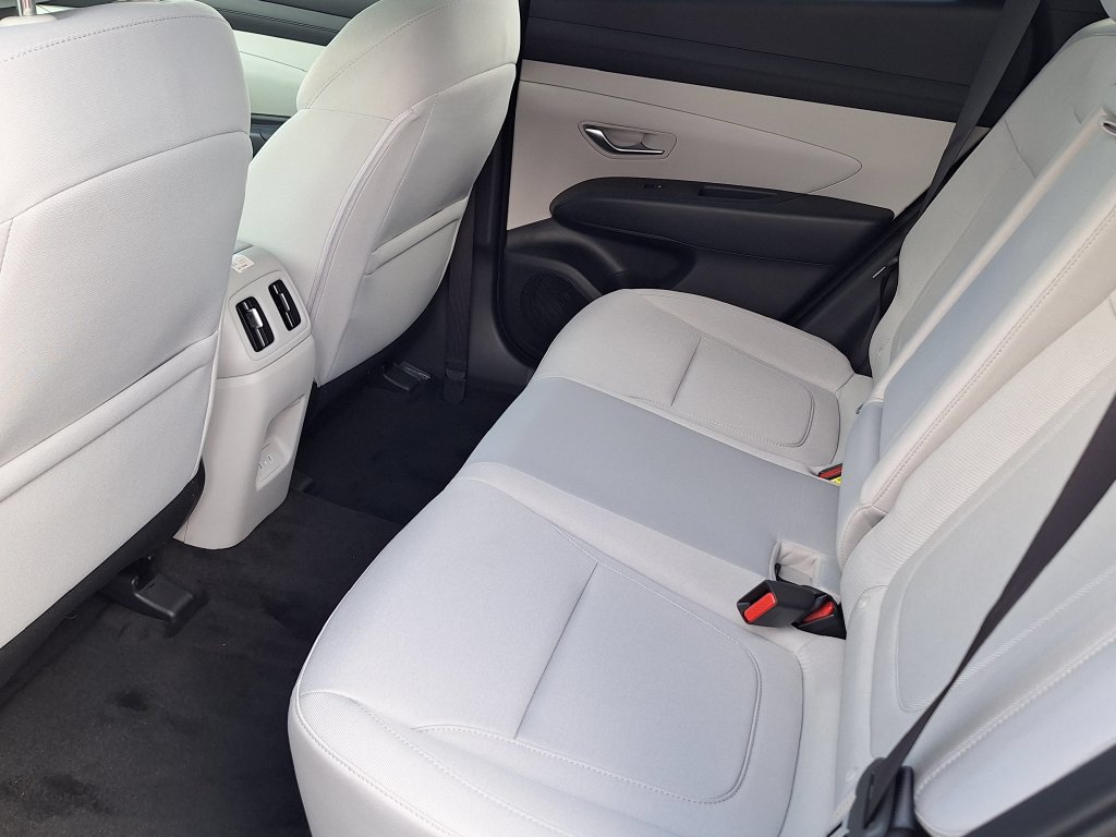 New 2026 Hyundai Tucson SEL AWD/4WD image 12