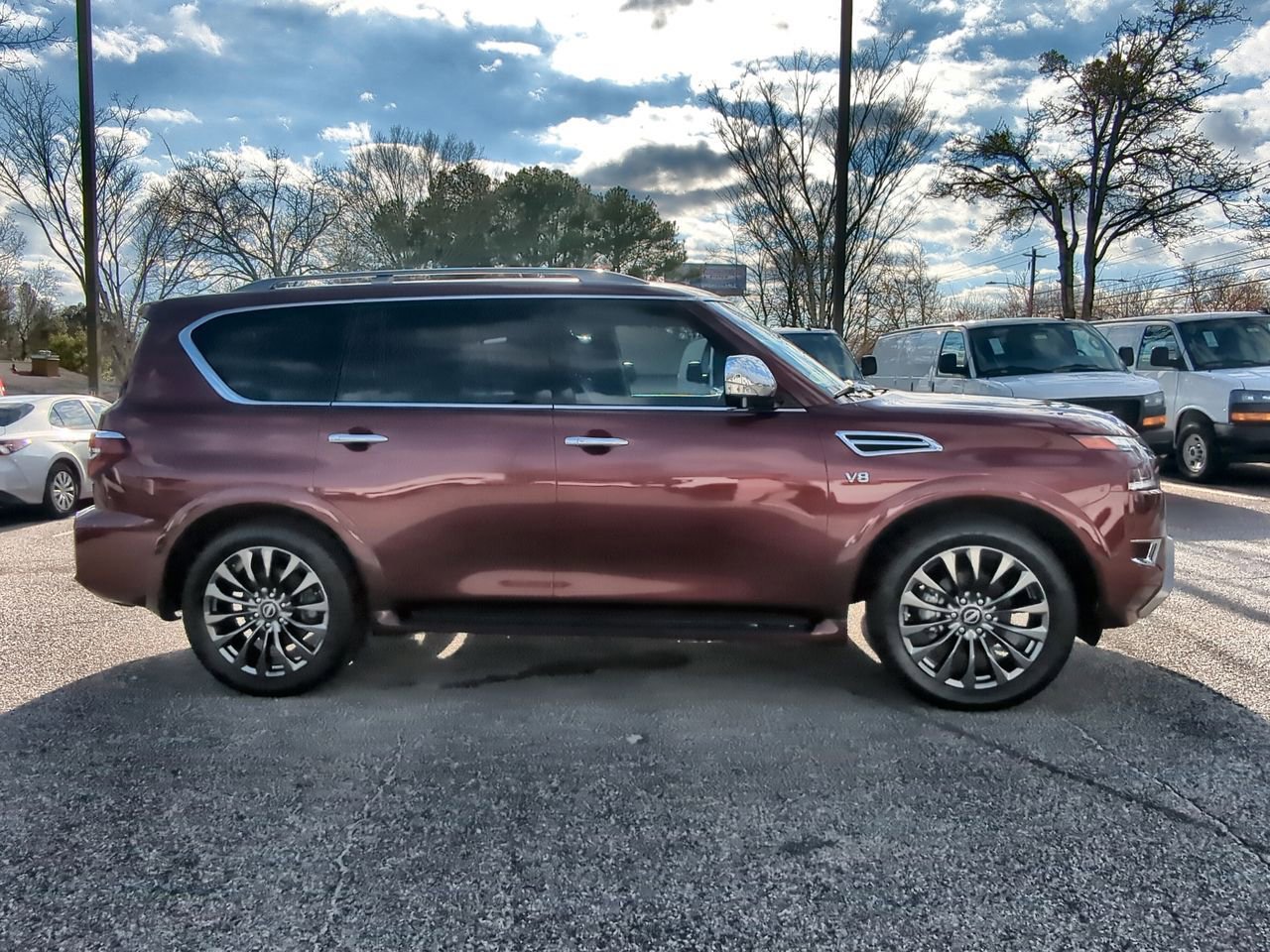 Used 2022 Nissan Armada Platinum w/ Captain's Chairs Package image 9