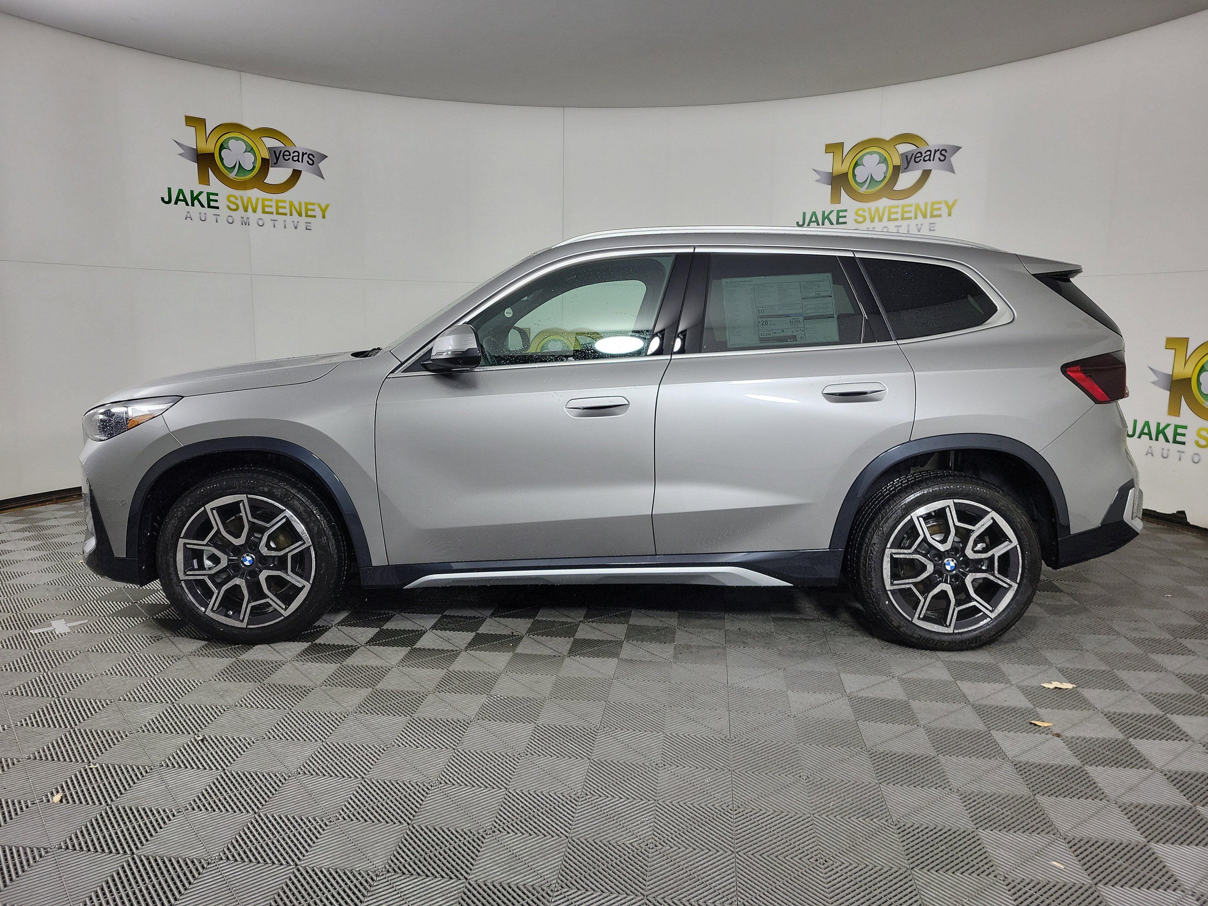 New 2026 BMW X1 xDrive28i w/ Technology Package image 4