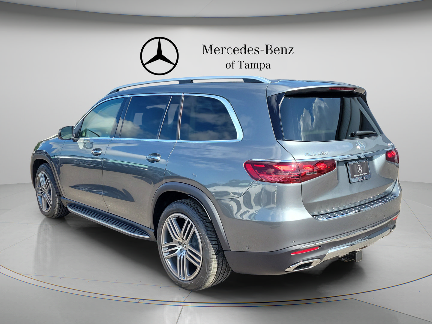 New 2026 Mercedes-Benz GLS 450 4MATIC image 2