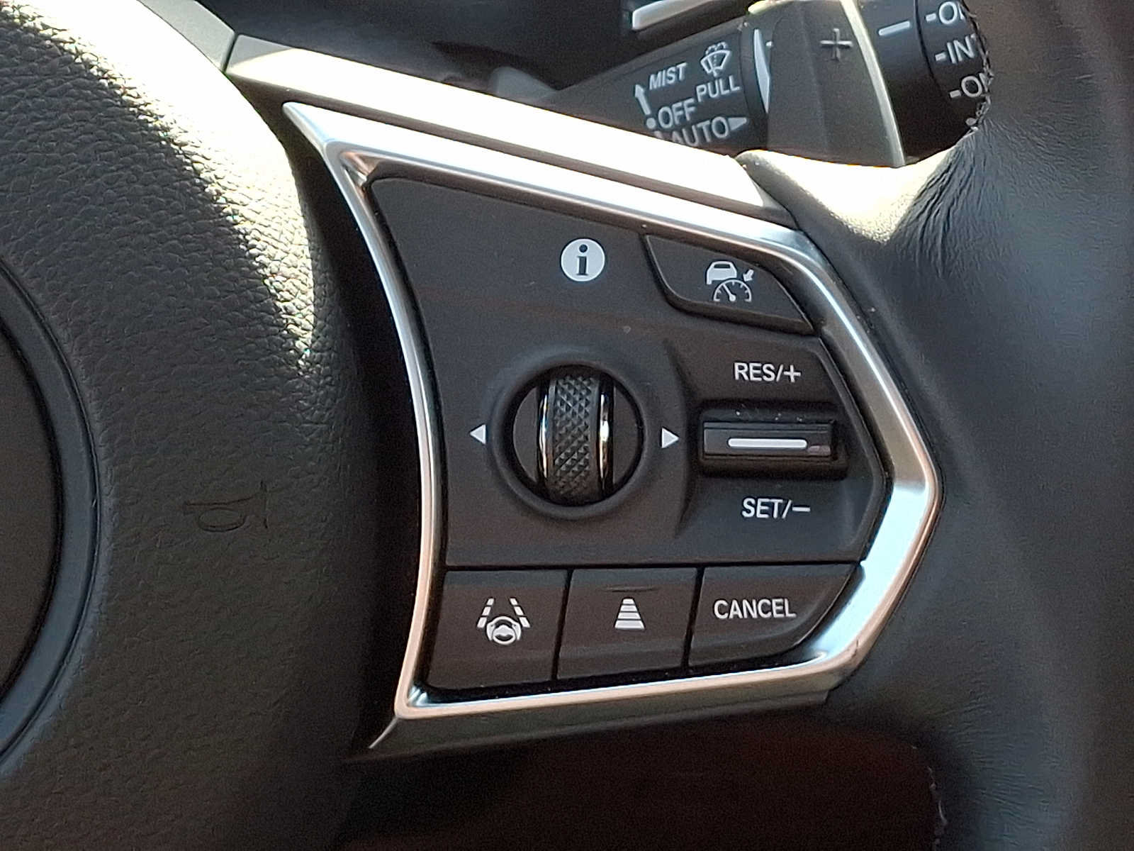 Certified 2026 Acura MDX w/ Advance Package AWD/4WD image 23