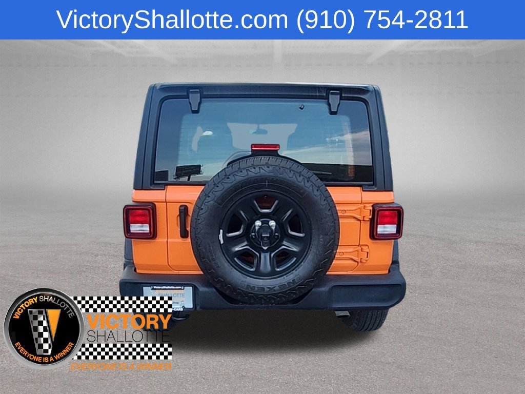 Used 2025 Jeep Wrangler Unlimited Sport AWD/4WD image 23