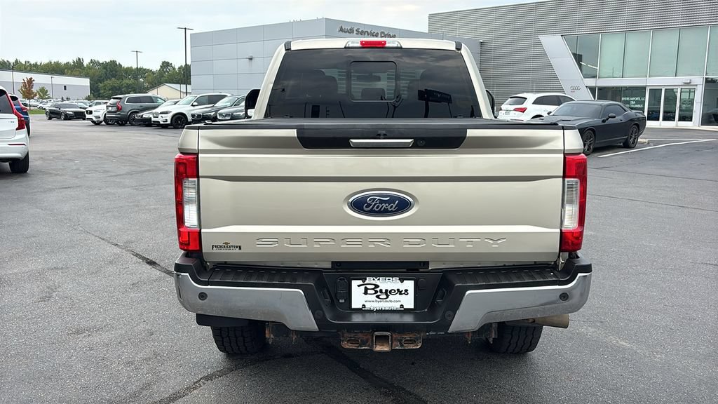 Used 2017 Ford F250 Lariat w/ Lariat Value Package AWD/4WD image 28