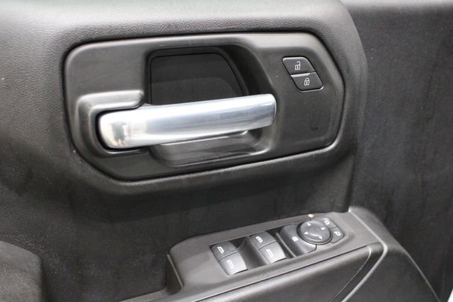 Used 2021 Chevrolet Silverado 1500 Custom image 16
