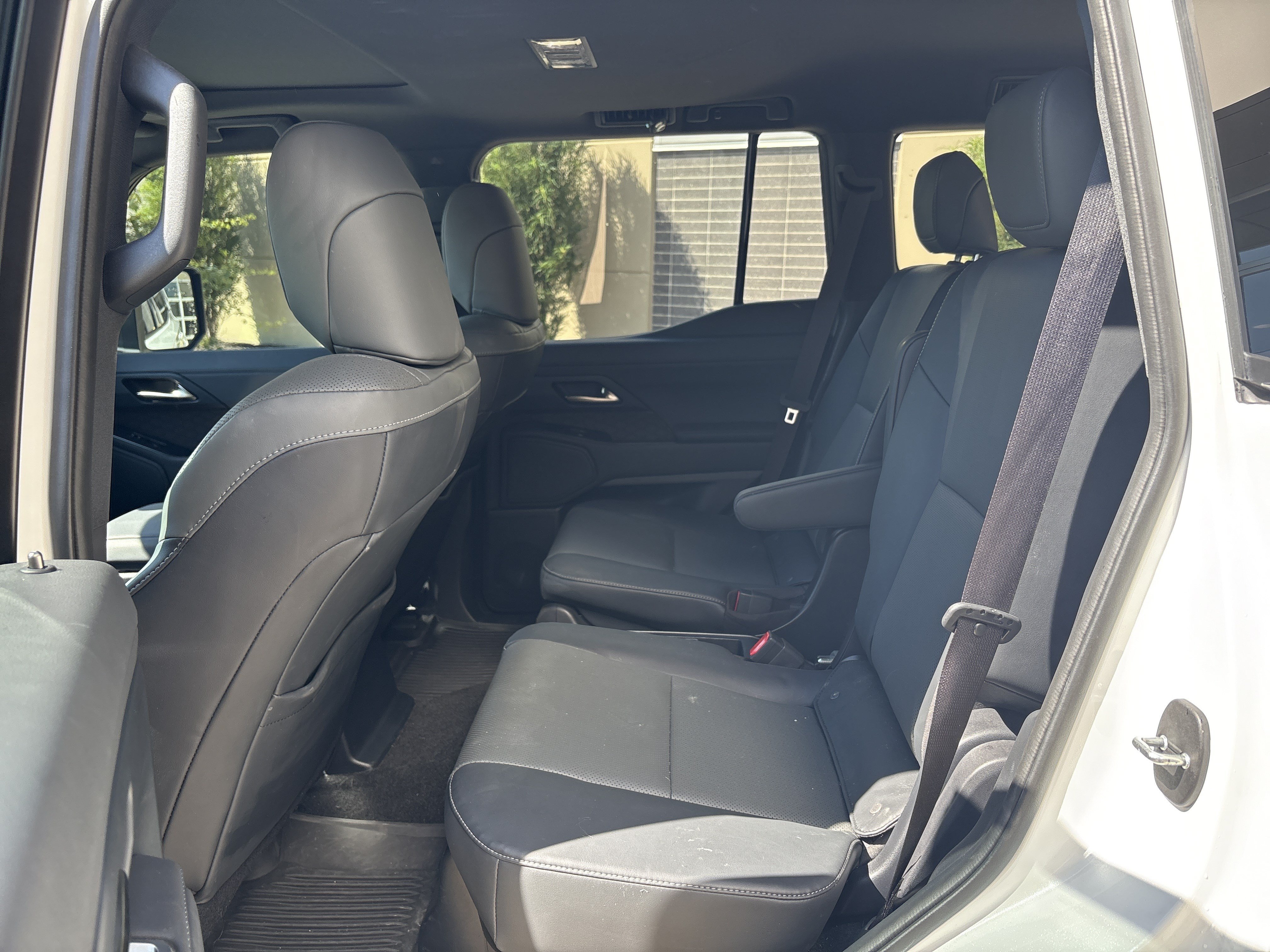 Used 2024 Lexus GX 550 w/ Accessory Package (2T) AWD/4WD image 17
