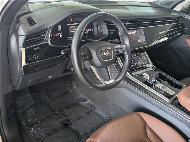 Used 2022 Audi Q7 3.0T Prestige w/ Prestige Package AWD/4WD image 10