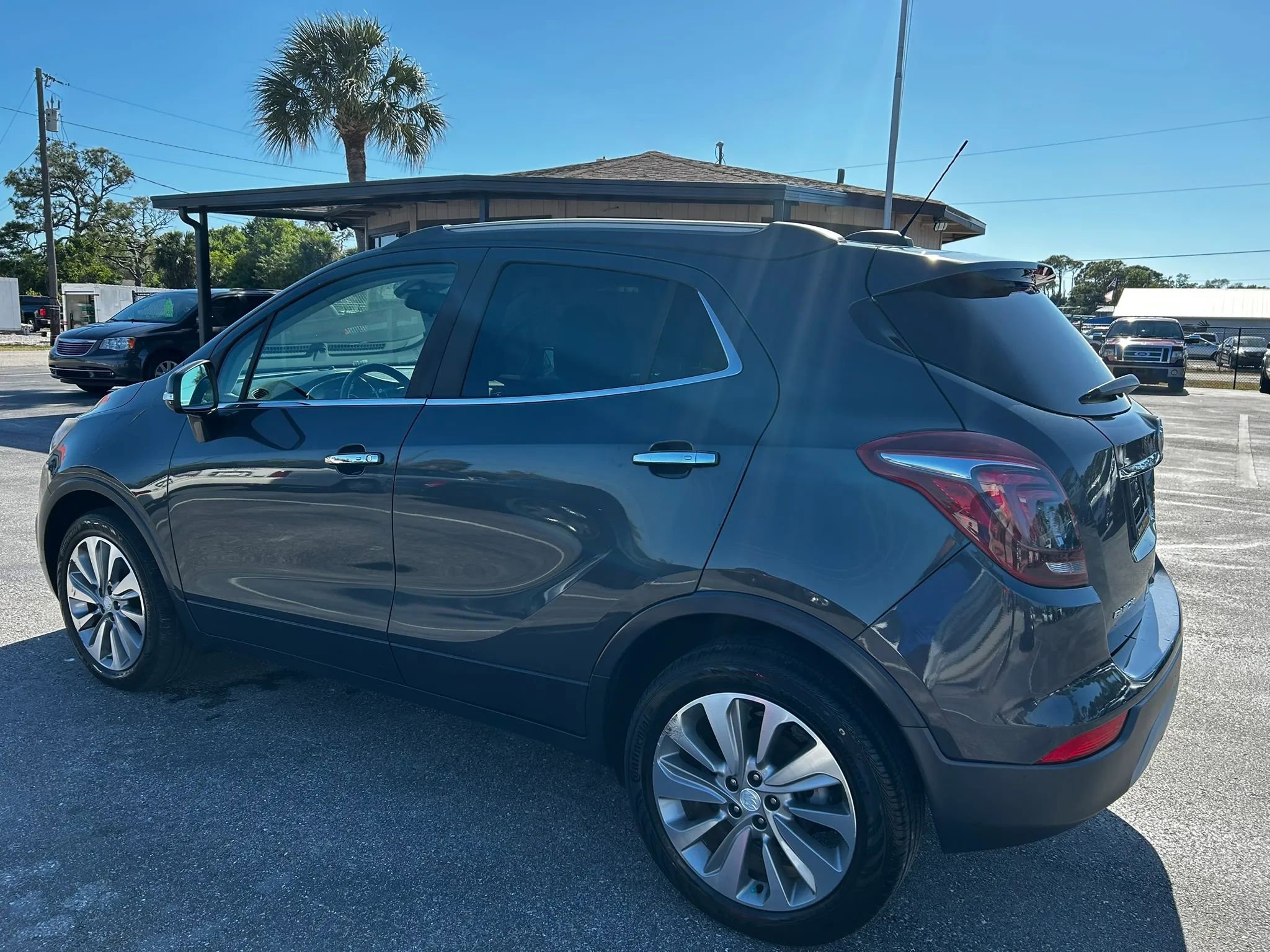 Used 2018 Buick Encore Preferred FWD image 13