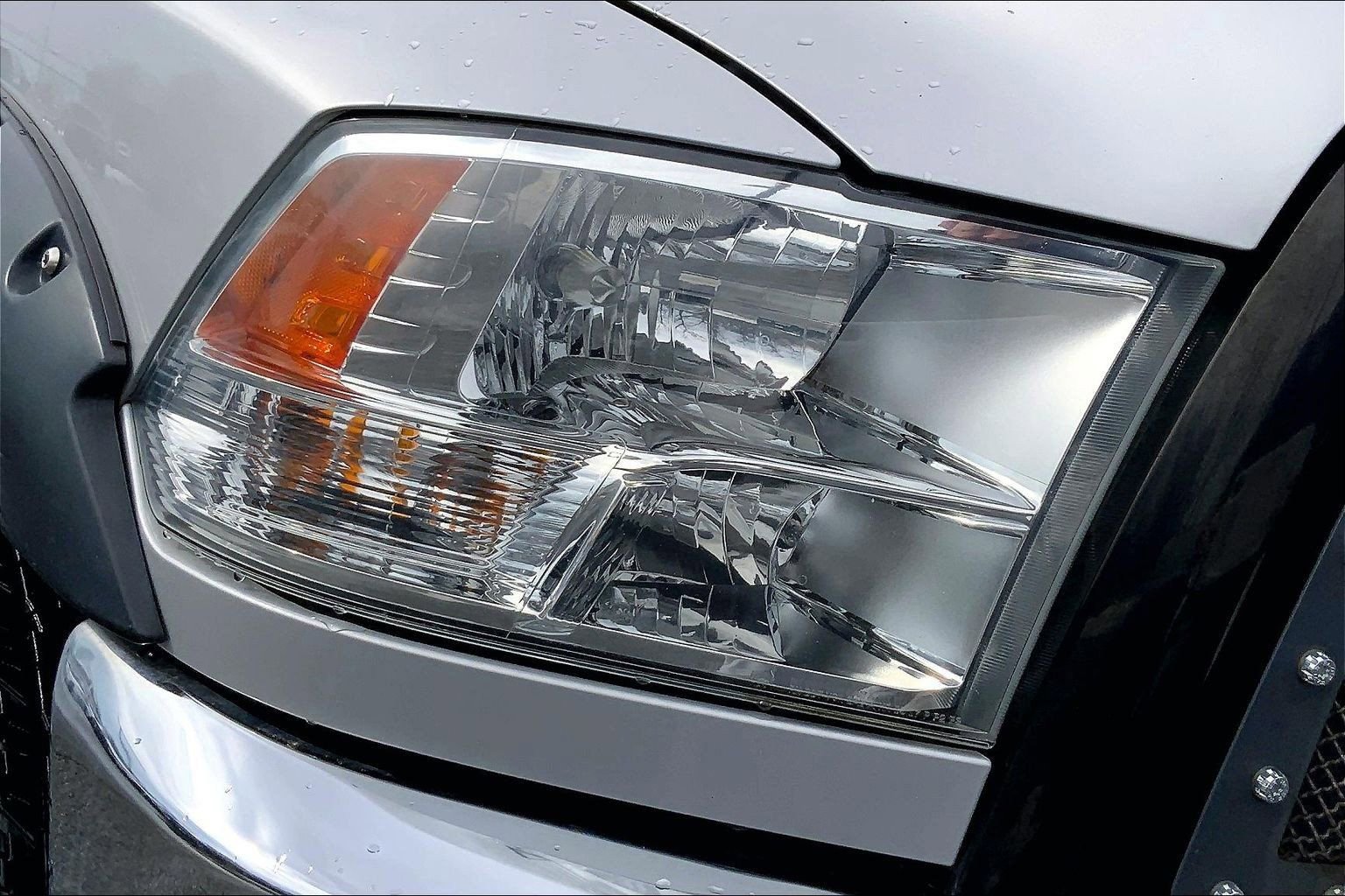 Used 2017 RAM 2500 SLT image 25