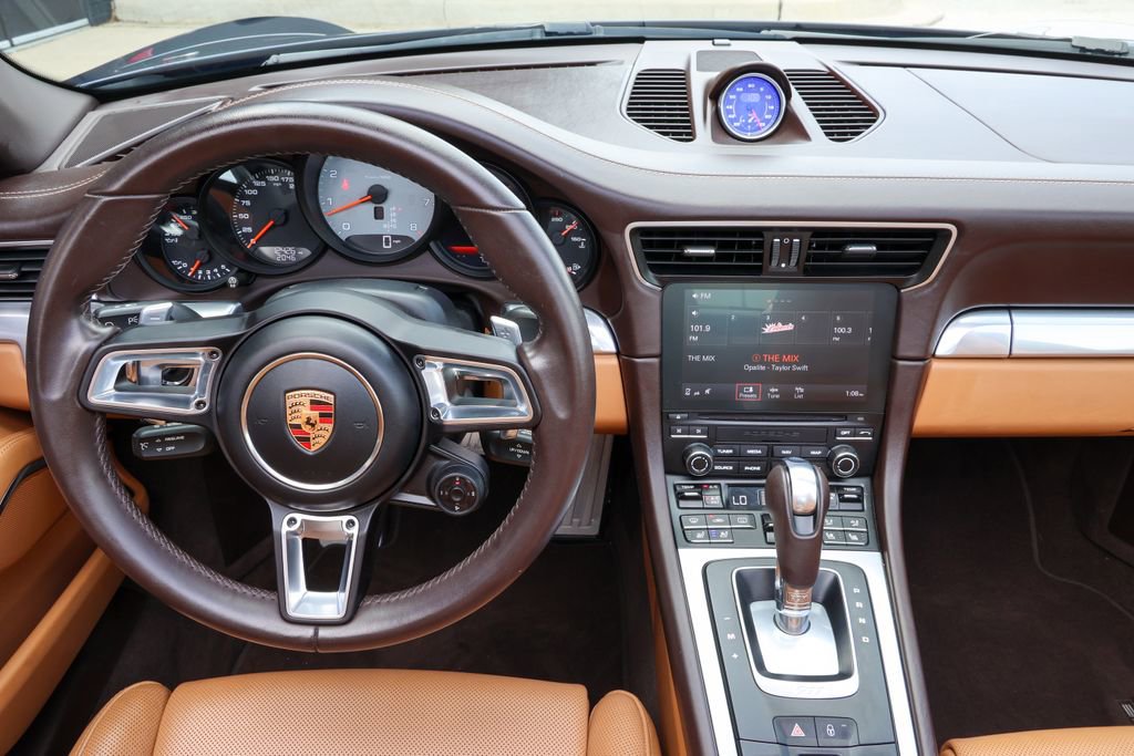 Certified 2017 Porsche 911 Targa 4S AWD/4WD image 35