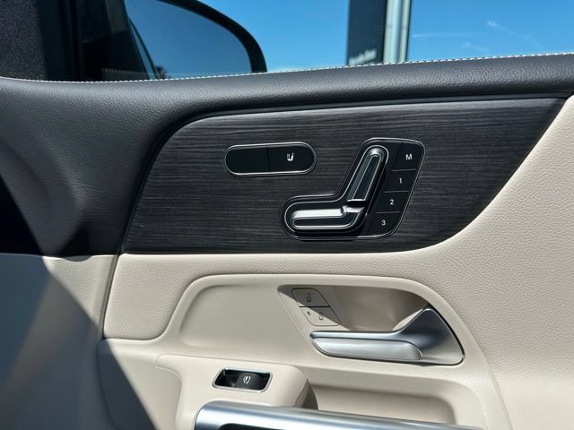 New 2026 Mercedes-Benz GLB 250 4MATIC image 27