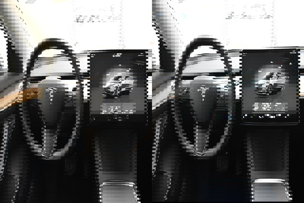 Used 2022 Tesla Model 3 Long Range image 25