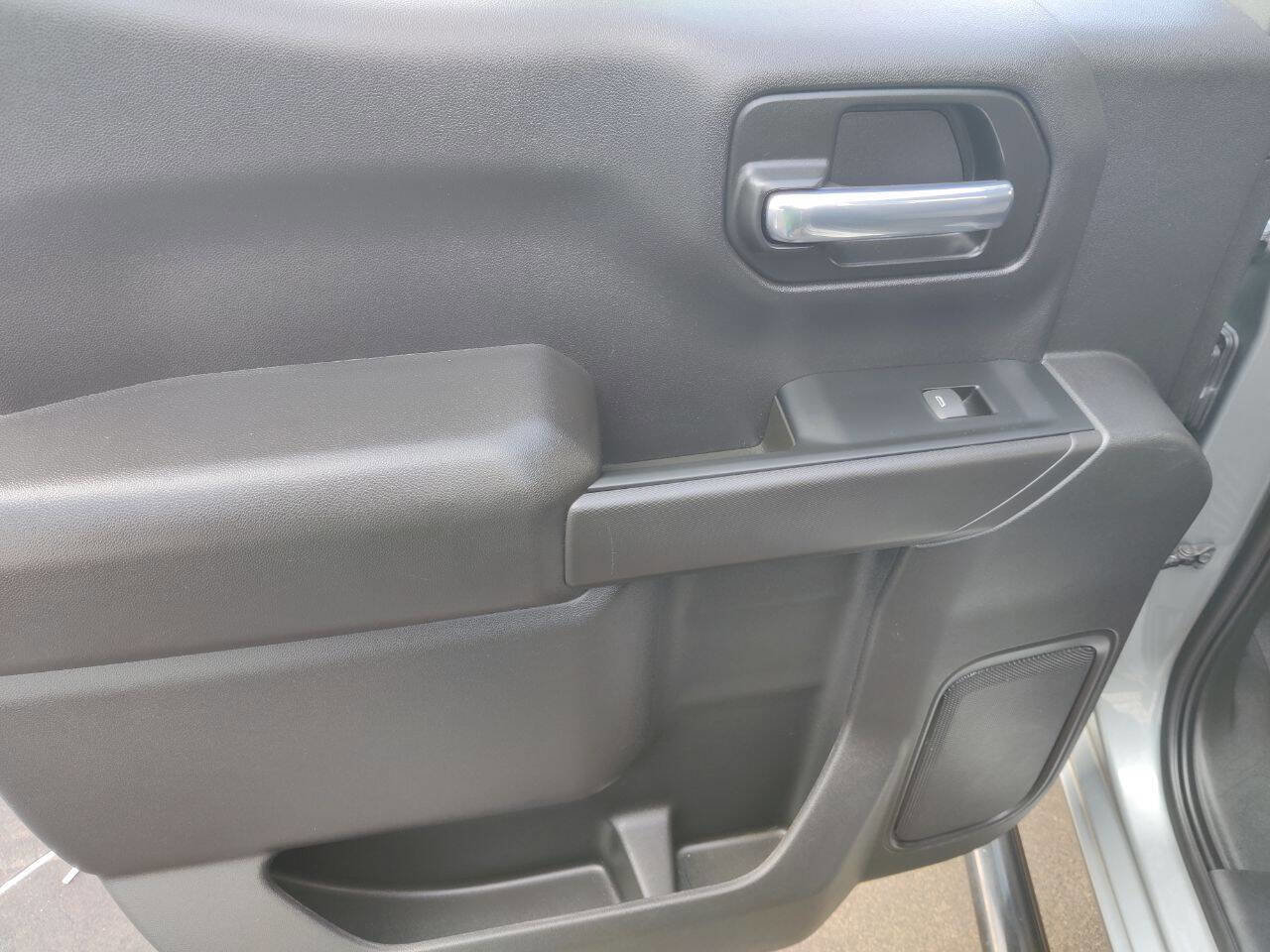 Used 2023 Chevrolet Silverado 1500 Custom Trail Boss image 27