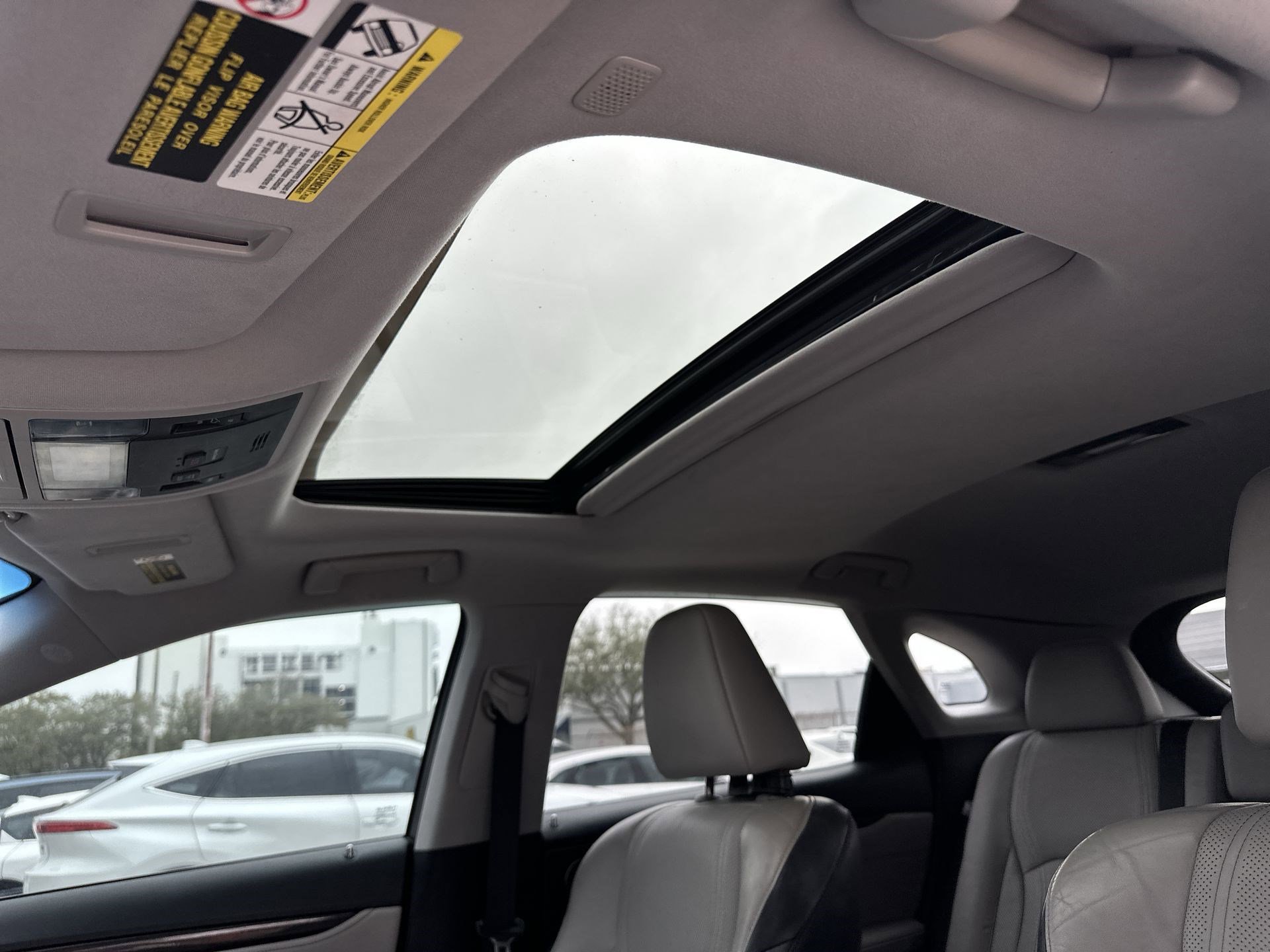 Used 2019 Lexus RX 350 FWD w/ Navigation Package image 16